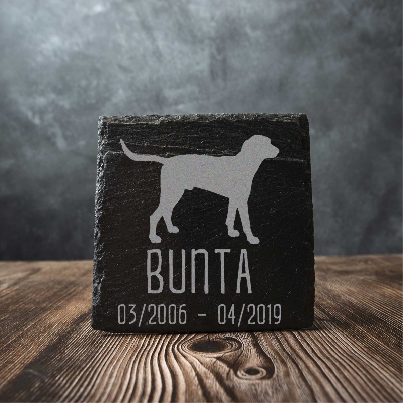 Stèle funéraire personnalisée pour chien – Ardoise gravée et durable