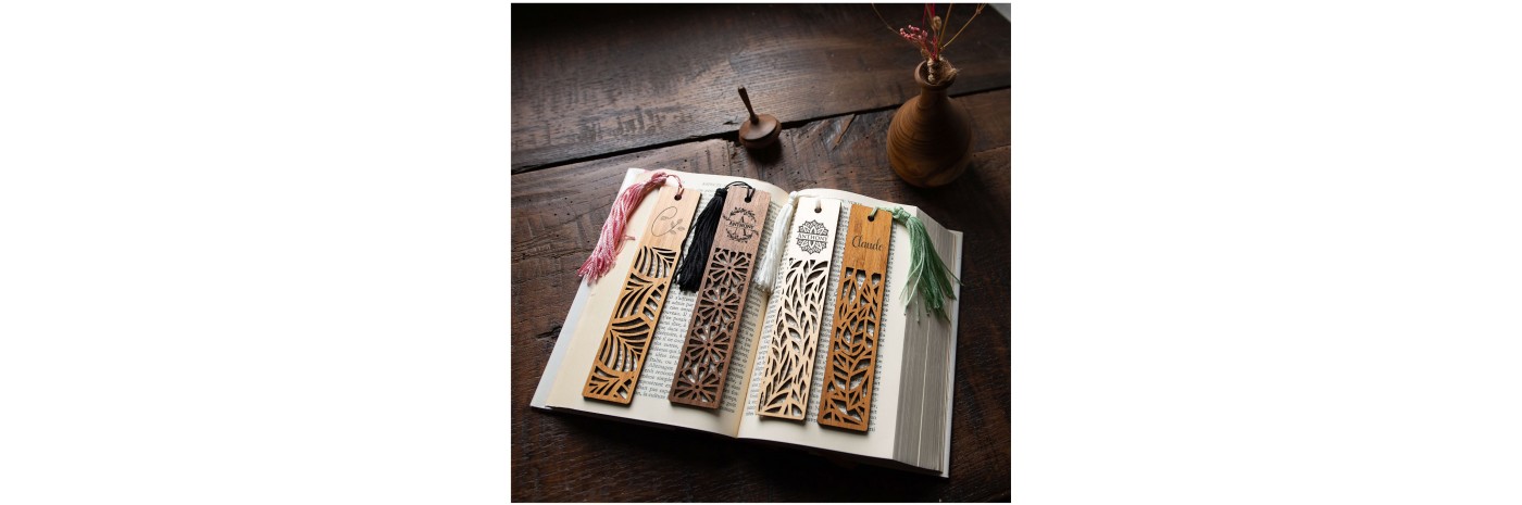 Marque-pages en bois entièrement personnalisables